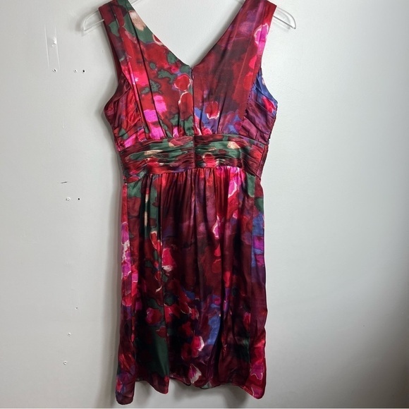 Banana Republic floral abstract print silk dress size 4 1721 - Picture 3 of 3